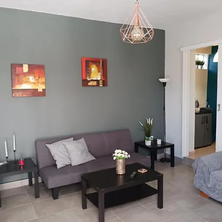 Angie's * Ληξούρι